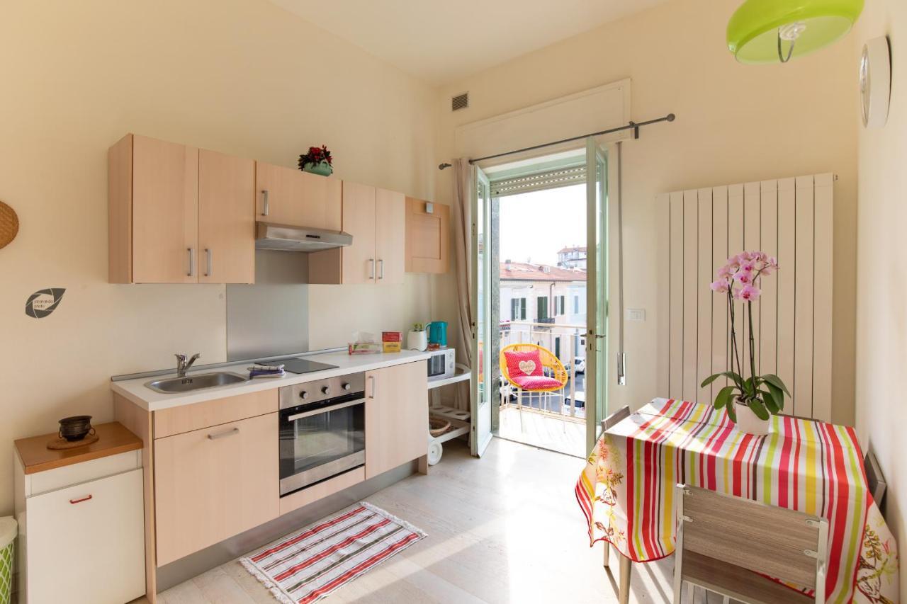 Apartamento Foscolo Viareggio Exterior foto